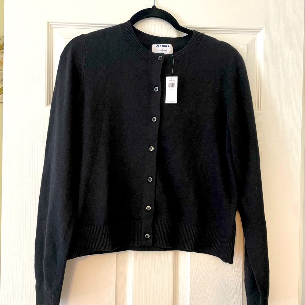 Nwt women’s cardigan sweater size lg